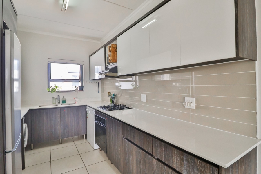 2 Bedroom Property for Sale in Sandown Western Cape